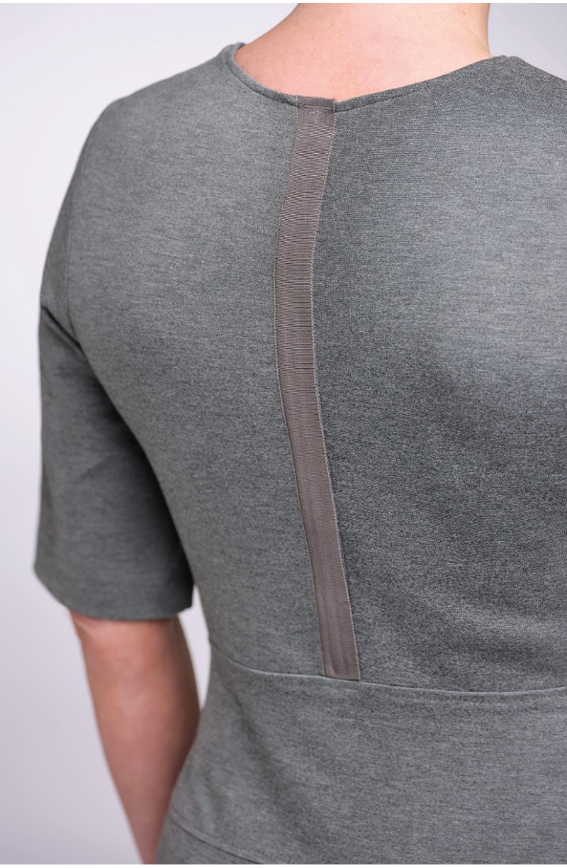 Robe hôtesse d'accueil grise