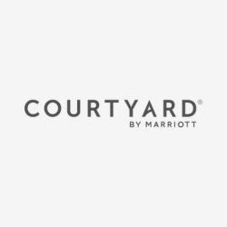 Tenues pour l'Hôtel Courtyard