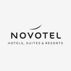 Tenues Professionnelles pour le Novotel